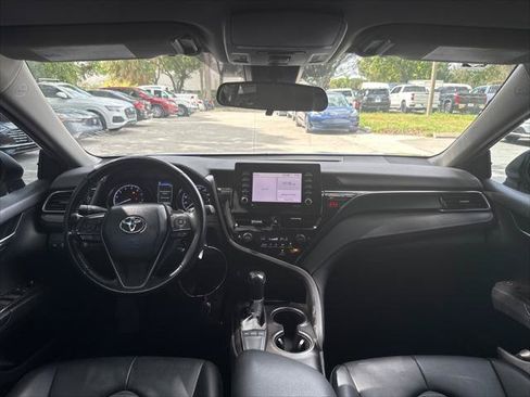 Used 2022 Toyota Camry SE FWD image 28
