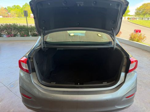 Used 2019 Chevrolet Cruze LT w/ Convenience Package FWD image 24