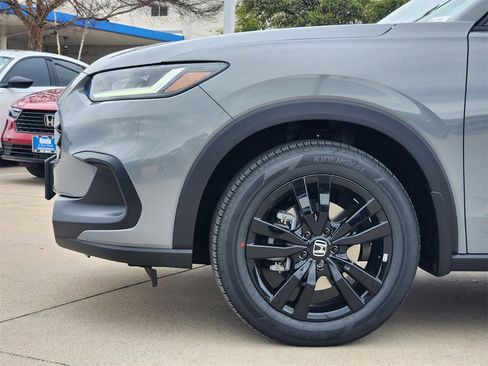 New 2026 Honda HR-V Sport image 5