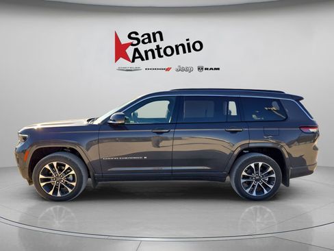 New 2025 Jeep Grand Cherokee L Overland w/ Trailer Tow Package AWD/4WD image 5