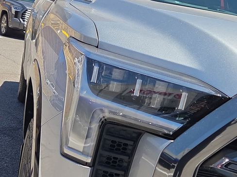 Certified 2025 Toyota Tundra Platinum AWD/4WD image 8