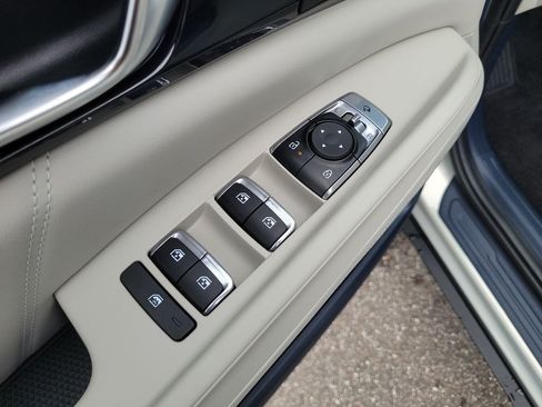 New 2026 Kia Carnival SX Prestige FWD image 21