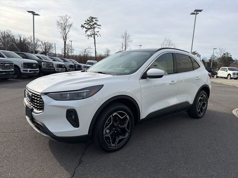 New 2026 Ford Escape Platinum w/ Equipment Group 601A image 7