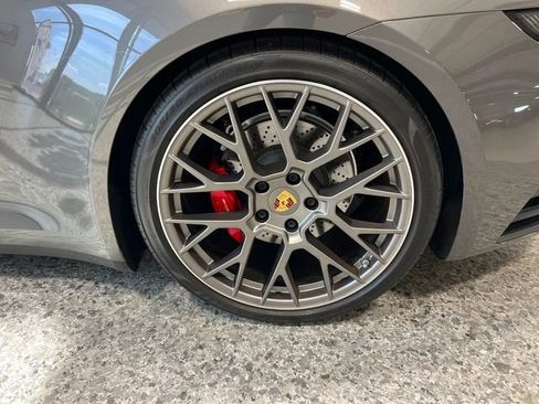 Used 2020 Porsche 911 Carrera S RWD image 37