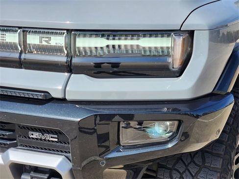Used 2024 GMC Hummer EV 3X w/ Extreme Off-Road Package image 9