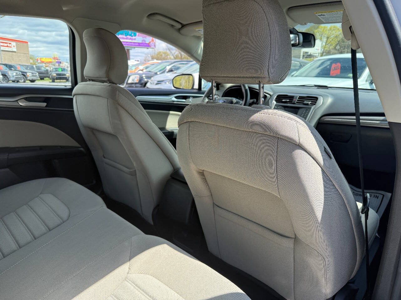 Used 2019 Ford Fusion S FWD image 24