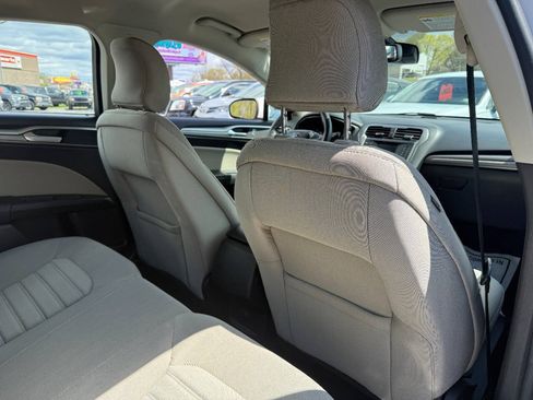 Used 2019 Ford Fusion S FWD image 24
