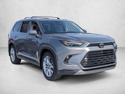 New 2026 Toyota Grand Highlander AWD image 7