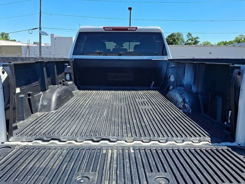Used 2025 Chevrolet Silverado 2500 LT w/ Convenience Package AWD/4WD image 31