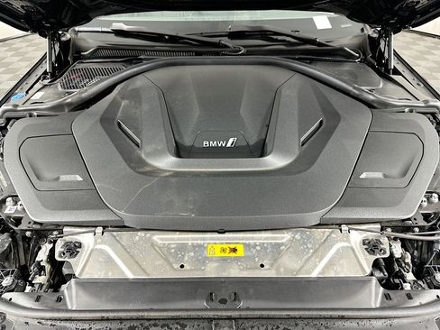 Used 2025 BMW i4 eDrive40 image 35