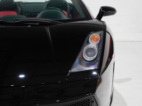 Used 2008 Lamborghini Gallardo Spyder image 31