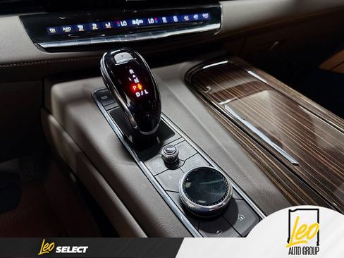 Used 2023 Cadillac Escalade Sport w/ LPO, ONYX Package AWD/4WD image 20