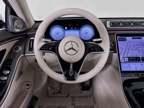 New 2026 Mercedes-Benz Maybach S 580 4MATIC image 4