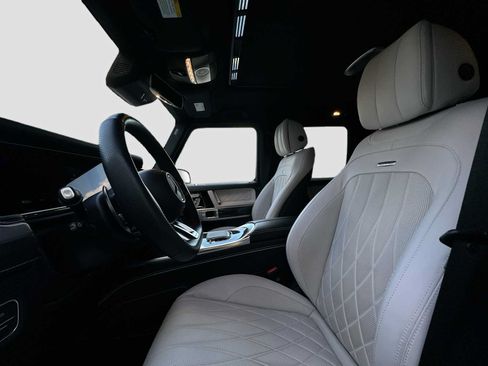 Certified 2025 Mercedes-Benz G 63 AMG 4MATIC image 22
