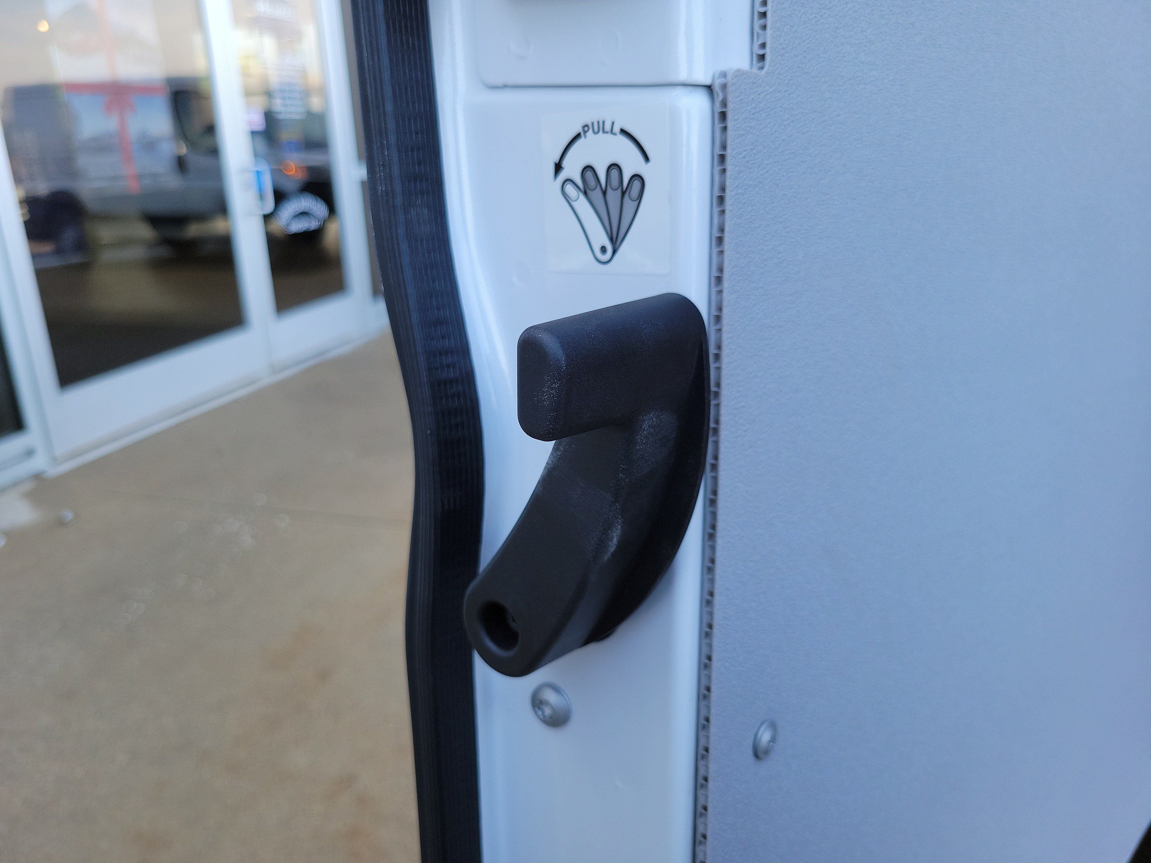 Used 2025 RAM ProMaster 2500 w/ Cold Weather Group FWD image 17