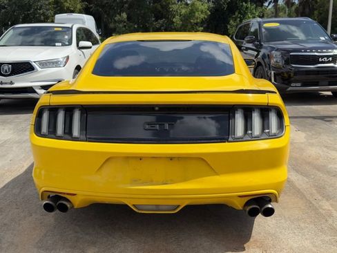 Used 2016 Ford Mustang GT RWD image 6