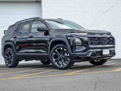 New 2027 Chevrolet Equinox RS w/ Safety and Technology Package AWD/4WD image 2