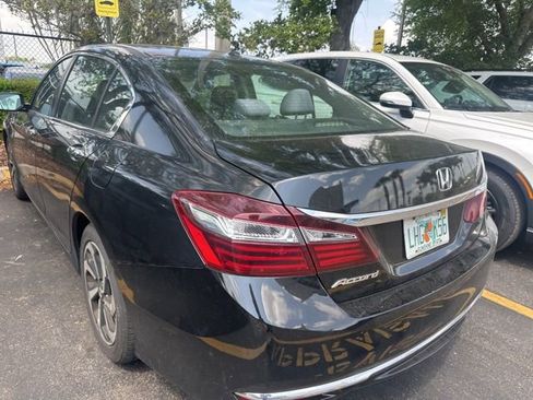 Used 2016 Honda Accord EX image 24