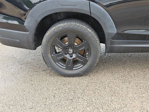Used 2022 Honda Pilot TrailSport image 10