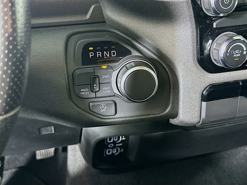 Used 2025 RAM 1500 Tradesman image 25