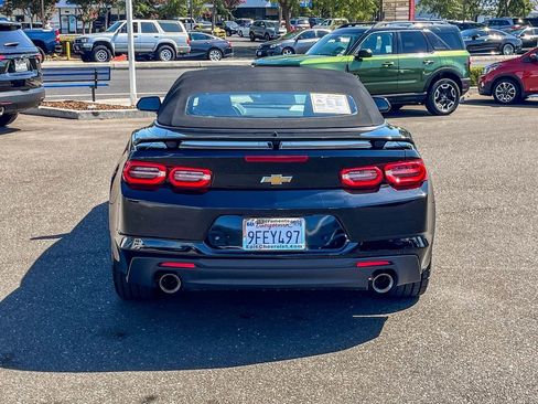 Certified 2023 Chevrolet Camaro LT image 3