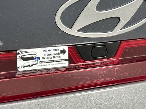 New 2026 Hyundai Elantra Sport FWD image 38