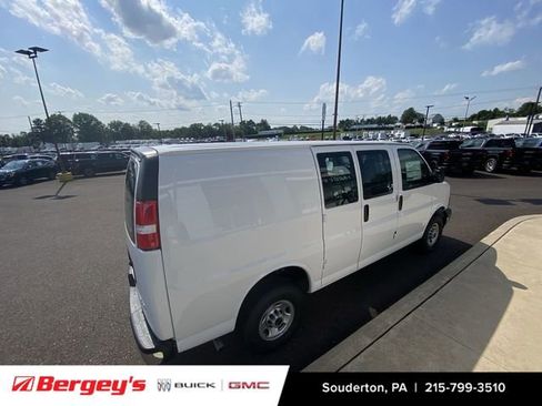 New 2025 GMC Savana 3500 Work Van w/ Driver Convenience Package image 23