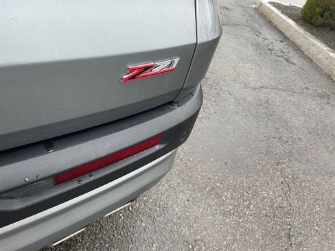 Used 2025 Chevrolet Traverse Z71 image 14