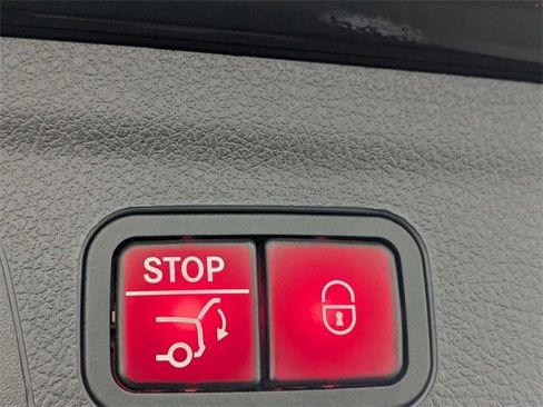 Used 2023 Mercedes-Benz GLE 450 4MATIC image 31