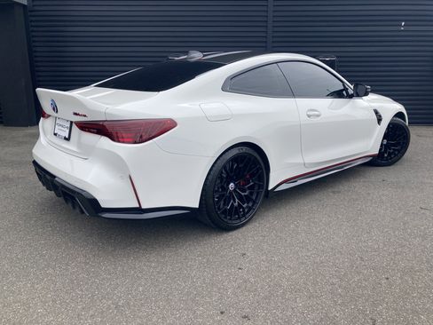 Used 2023 BMW M4 CSL RWD image 7