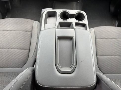 Used 2021 Chevrolet Silverado 1500 LT AWD/4WD image 21