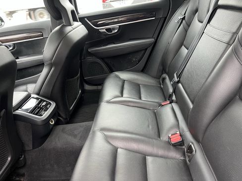 Used 2017 Volvo S90 T6 Momentum w/ Vision Package image 36