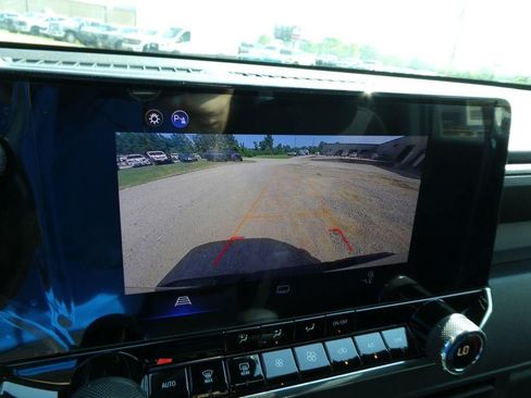 New 2026 Chevrolet Colorado Trail Boss AWD/4WD image 21