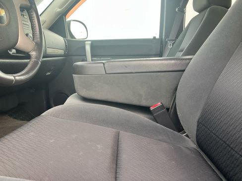 Used 2009 Chevrolet Silverado 1500 LT w/ Power Pack Plus image 9