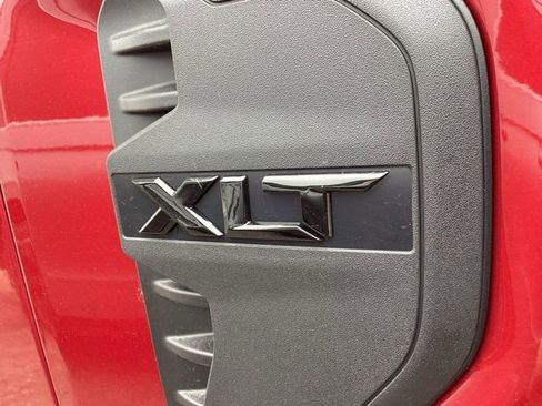Used 2025 Ford Ranger XLT w/ Equipment Group 301A High AWD/4WD image 9
