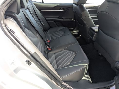 Used 2024 Toyota Camry SE w/ Convenience Package image 23