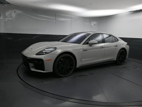 New 2025 Porsche Panamera Turbo S AWD/4WD image 4
