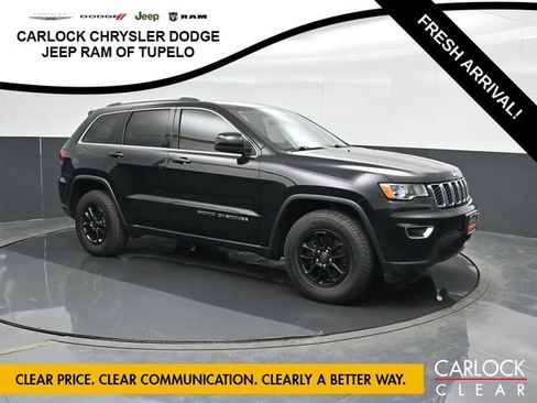 Used 2020 Jeep Grand Cherokee Laredo AWD/4WD image 6