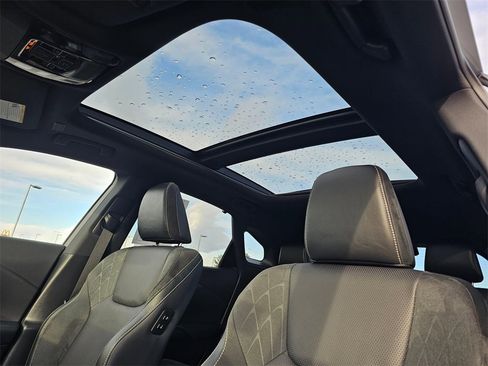 Used 2026 Lexus RX 450h Luxury w/ Convenience Package image 36