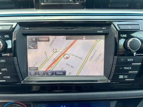 Used 2016 Toyota Corolla S Premium FWD image 26