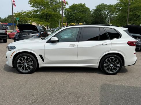 Used 2020 BMW X5 xDrive40i w/ M Sport Package AWD/4WD image 2