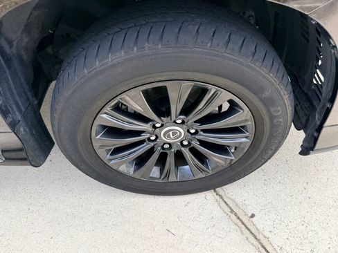 Certified 2023 Lexus GX 460 Premium w/ Accessory Package image 14