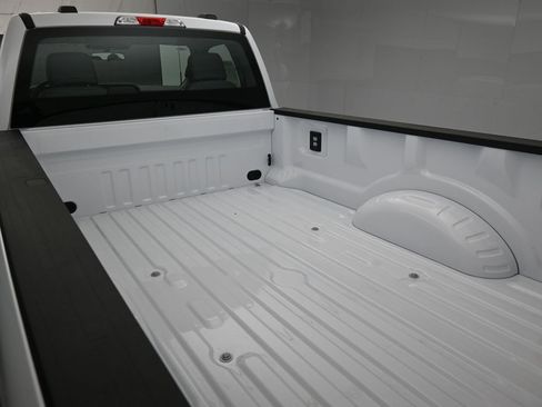 New 2026 Ford F250 XL w/ XL Chrome Package image 22