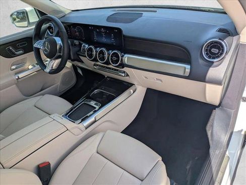 Certified 2026 Mercedes-Benz GLB 250 image 23