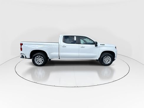 Used 2022 Chevrolet Silverado 1500 RST w/ Diesel Off-Road Package AWD/4WD image 9