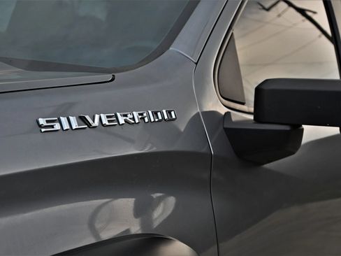Used 2019 Chevrolet Silverado 1500 W/T w/ WT Convenience Package RWD image 9