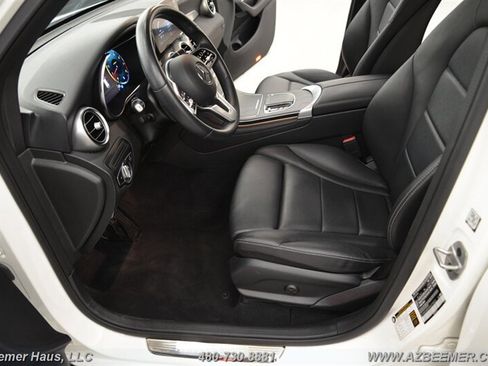 Used 2022 Mercedes-Benz GLC 300 4MATIC image 14