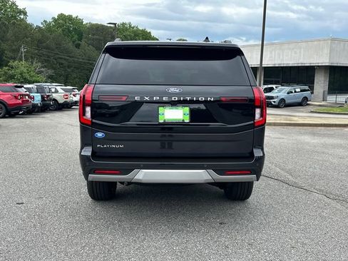 New 2026 Ford Expedition Platinum w/ Driver's Package AWD/4WD image 6