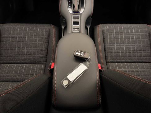 New 2026 Honda HR-V Sport image 24