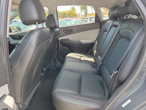 Certified 2023 Hyundai Kona SE w/ Cargo Package FWD image 7